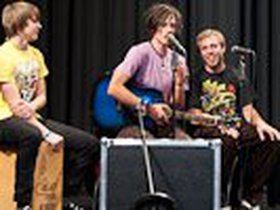 schule ohne rassismus2100x150-4.jpg